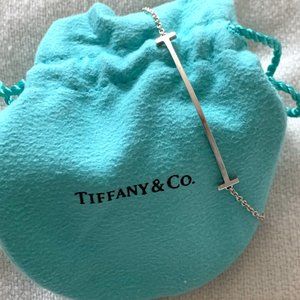 Tiffany & Co Smile Bracelet - Sterling Silver